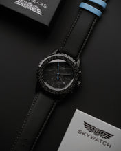 Load image into Gallery viewer, Carbon Fiber & Black