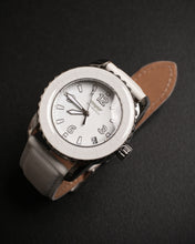 Load image into Gallery viewer, White & Polished Stainless Steel