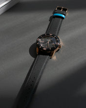 Load image into Gallery viewer, Black & Rose Gold